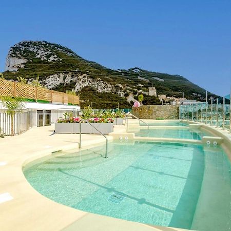 Ocean Spa Suite 11-Hosted By Sweetstay Gibraltar Buitenkant foto