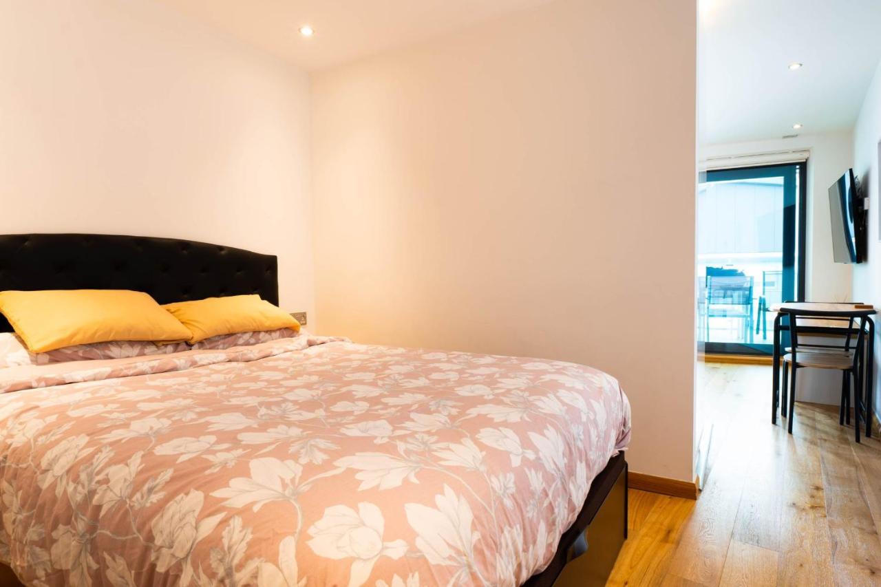 Ocean Spa Suite 11-Hosted By Sweetstay Gibraltar Buitenkant foto
